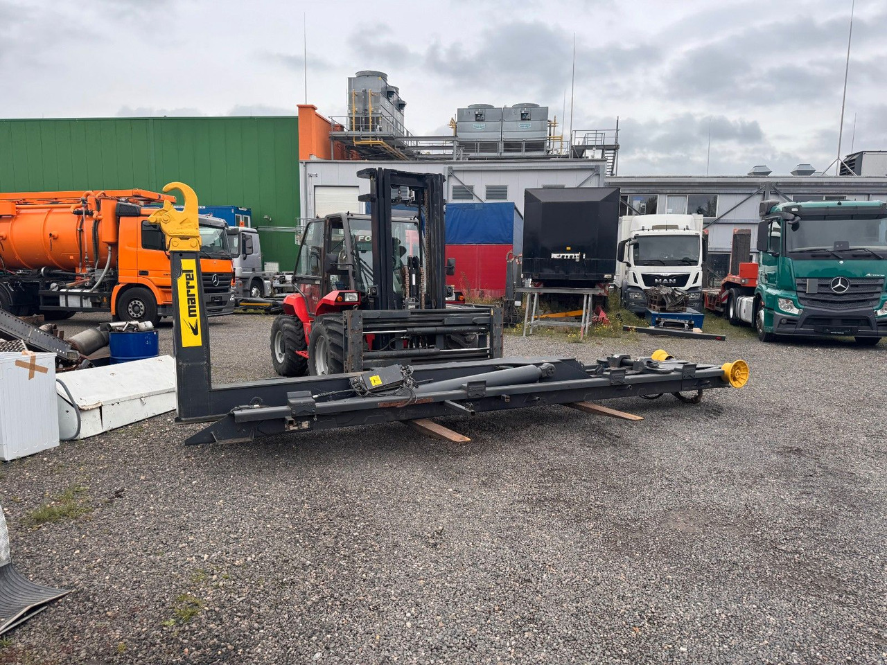 Marell Abrollkipperaufbau 3 Achser - Kancalı yükleyici kamyon: fotoğraf 2 Marell Abrollkipperaufbau 3 Achser - Kancalı yükleyici kamyon: fotoğraf 2