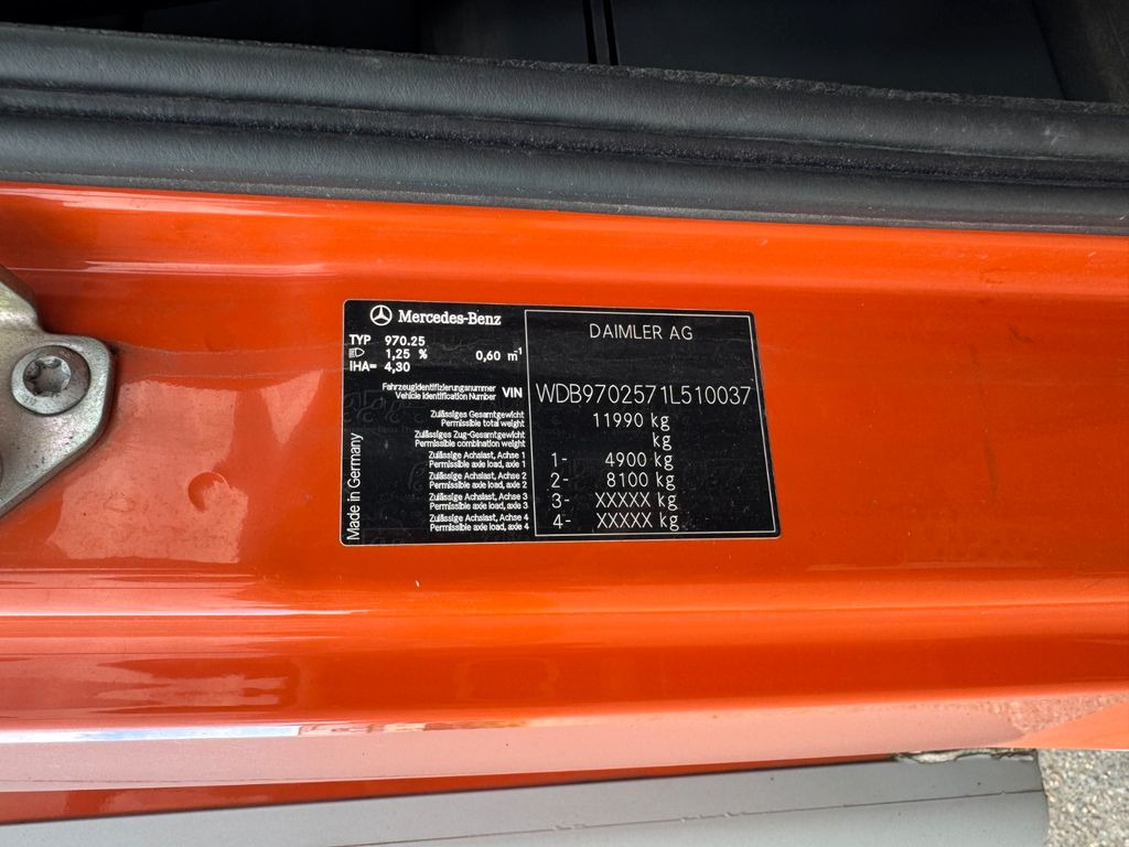 Mercedes-Benz 1224 4X2 Werkstattwagen Strom Generator Kompress - Çekici kamyonu: fotoğraf 3 Mercedes-Benz 1224 4X2 Werkstattwagen Strom Generator Kompress - Çekici kamyonu: fotoğraf 3