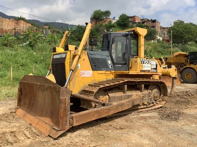 Komatsu D85EX-15 - Buldozer: fotoğraf 1 Komatsu D85EX-15 - Buldozer: fotoğraf 1