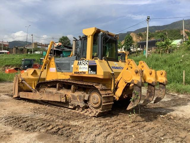 Komatsu D85EX-15 - Buldozer: fotoğraf 2 Komatsu D85EX-15 - Buldozer: fotoğraf 2