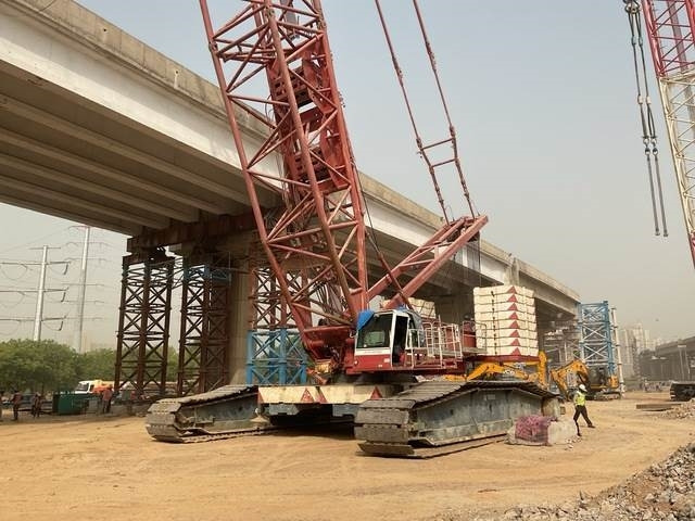 Terex Demag CC2800 - Paletli vinç: fotoğraf 1 Terex Demag CC2800 - Paletli vinç: fotoğraf 1