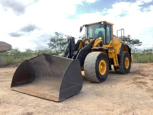 Volvo L150H - Tekerlekli yükleyici: fotoğraf 1 Volvo L150H - Tekerlekli yükleyici: fotoğraf 1