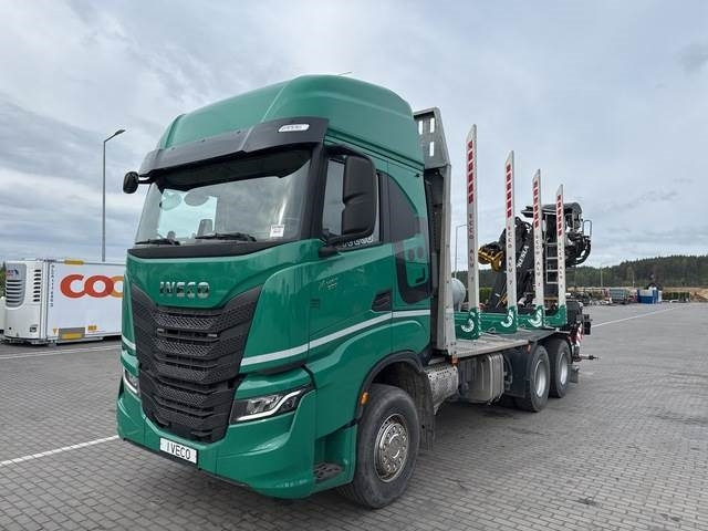 Iveco X-Way 570 - Vinçli kamyon: fotoğraf 1 Iveco X-Way 570 - Vinçli kamyon: fotoğraf 1