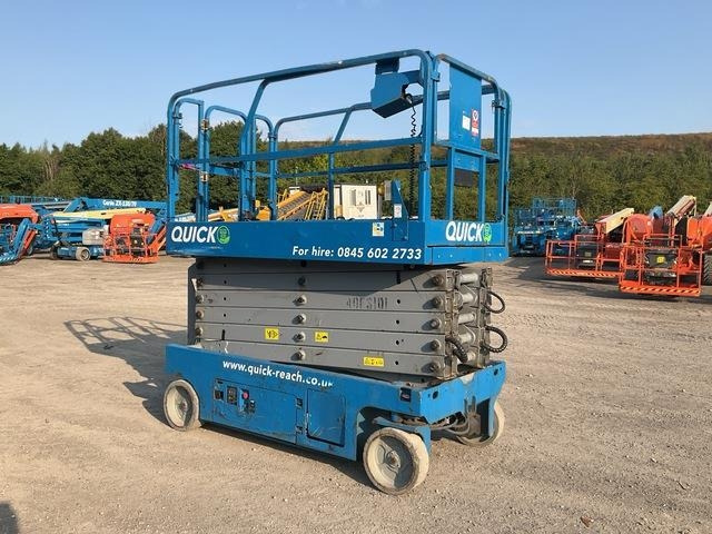 Genie GS4047 - Makasli platform: fotoğraf 1 Genie GS4047 - Makasli platform: fotoğraf 1