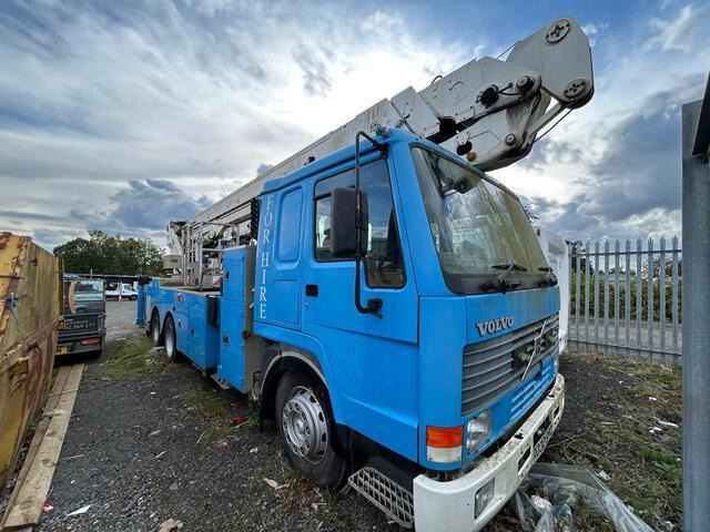 Volvo FL10 - Vinçli kamyon: fotoğraf 5 Volvo FL10 - Vinçli kamyon: fotoğraf 5