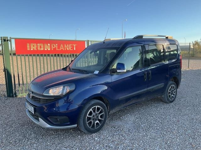 Fiat Doblo - Binek araba: fotoğraf 1 Fiat Doblo - Binek araba: fotoğraf 1