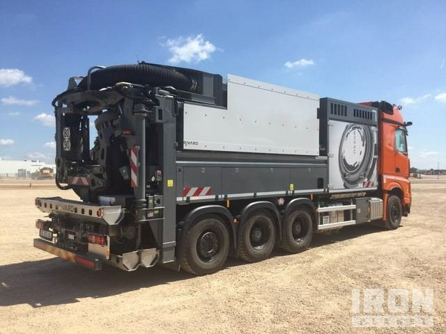 Rivard - Mercedes-Benz EXVAC - Arocs 3253 8x4 - Vidanjör: fotoğraf 3 Rivard - Mercedes-Benz EXVAC - Arocs 3253 8x4 - Vidanjör: fotoğraf 3