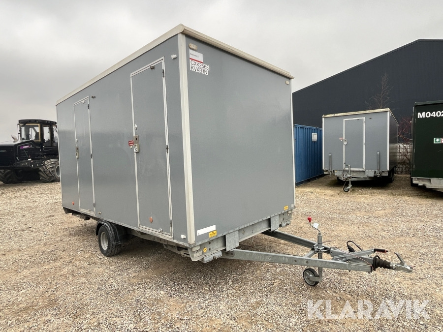 Letvogn med dobbelt toilet og bad Scanvogn 1000 kg - Konut konteyneri: fotoğraf 3 Letvogn med dobbelt toilet og bad Scanvogn 1000 kg - Konut konteyneri: fotoğraf 3