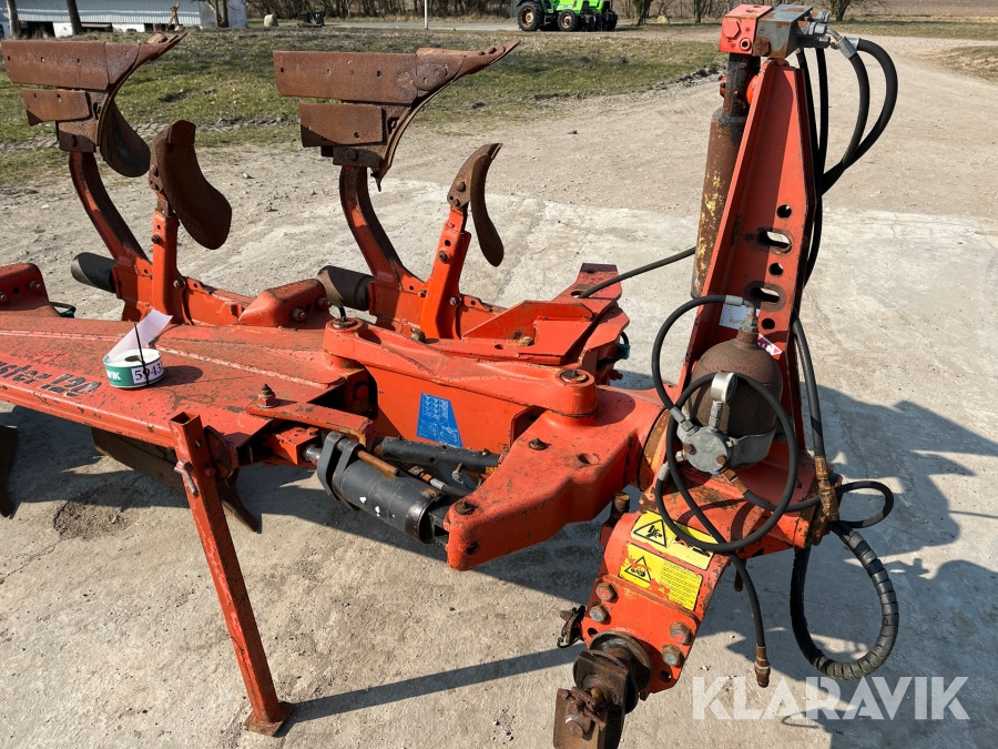 Plov 5 furet Kuhn Master 120 14 - 18 ‘’ - Pulluk: fotoğraf 5 Plov 5 furet Kuhn Master 120 14 - 18 ‘’ - Pulluk: fotoğraf 5