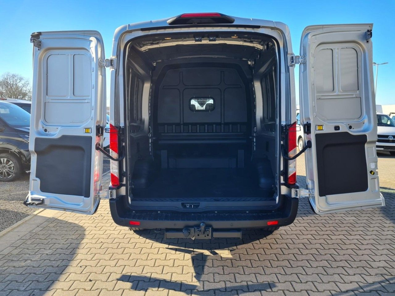 Ford Transit 35 Kasten TDCi Doka Mixto L3 Trend AHK - Panelvan: fotoğraf 5 Ford Transit 35 Kasten TDCi Doka Mixto L3 Trend AHK - Panelvan: fotoğraf 5