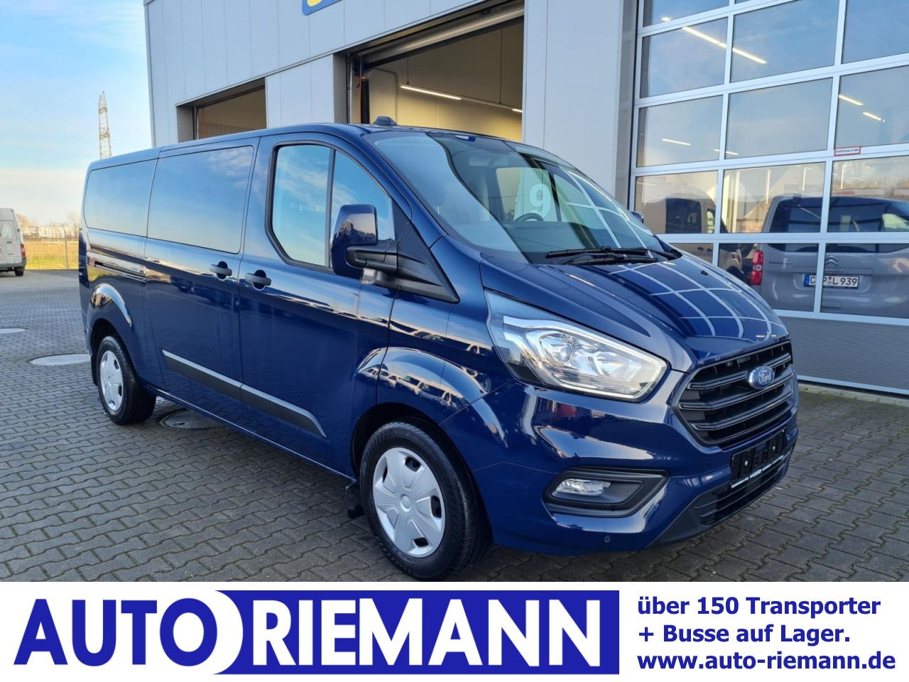 Ford Transit Custom Kombi 320 L2 Trend 9 Sitze PDC - Minibüs, Minivan: fotoğraf 1 Ford Transit Custom Kombi 320 L2 Trend 9 Sitze PDC - Minibüs, Minivan: fotoğraf 1