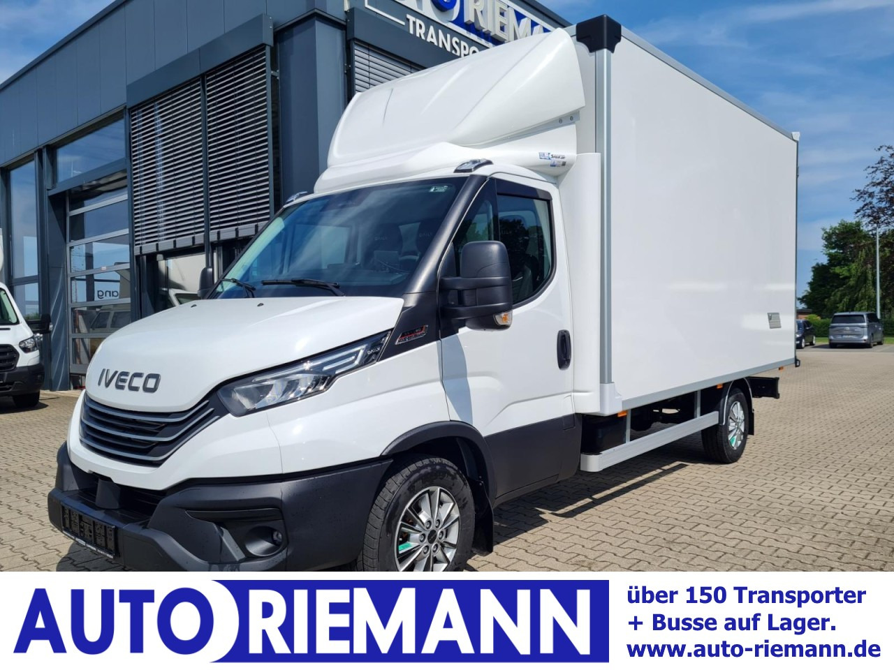 Iveco DAILY 35S18 Koffer Automatik ALU KAMERA NAVI TEMPOMAT - Kapalı kasa kamyonet: fotoğraf 1 Iveco DAILY 35S18 Koffer Automatik ALU KAMERA NAVI TEMPOMAT - Kapalı kasa kamyonet: fotoğraf 1