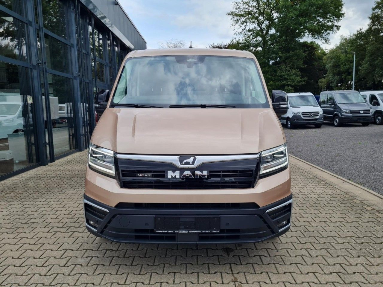 MAN TGE 3.180 TDi Kombi 9 Sitzer LED LM KAMERA Sonde - Minivan: fotoğraf 2 MAN TGE 3.180 TDi Kombi 9 Sitzer LED LM KAMERA Sonde - Minivan: fotoğraf 2