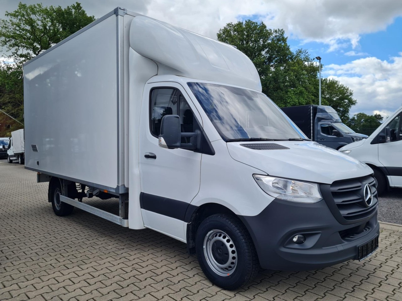 Mercedes-Benz Sprinter 315 CDi Möbel Koffer RWD KLIMA TEMPOMAT - Kapalı kasa kamyonet: fotoğraf 3 Mercedes-Benz Sprinter 315 CDi Möbel Koffer RWD KLIMA TEMPOMAT - Kapalı kasa kamyonet: fotoğraf 3