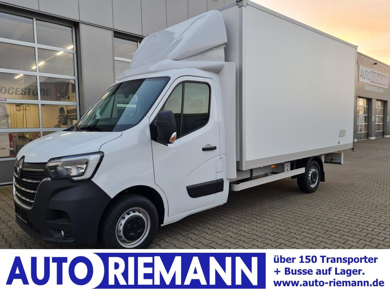 Renault Master 3.5t Möbel Koffer KLIMA LUFTFEDERUNG TEMP - Kapalı kasa kamyonet: fotoğraf 1 Renault Master 3.5t Möbel Koffer KLIMA LUFTFEDERUNG TEMP - Kapalı kasa kamyonet: fotoğraf 1