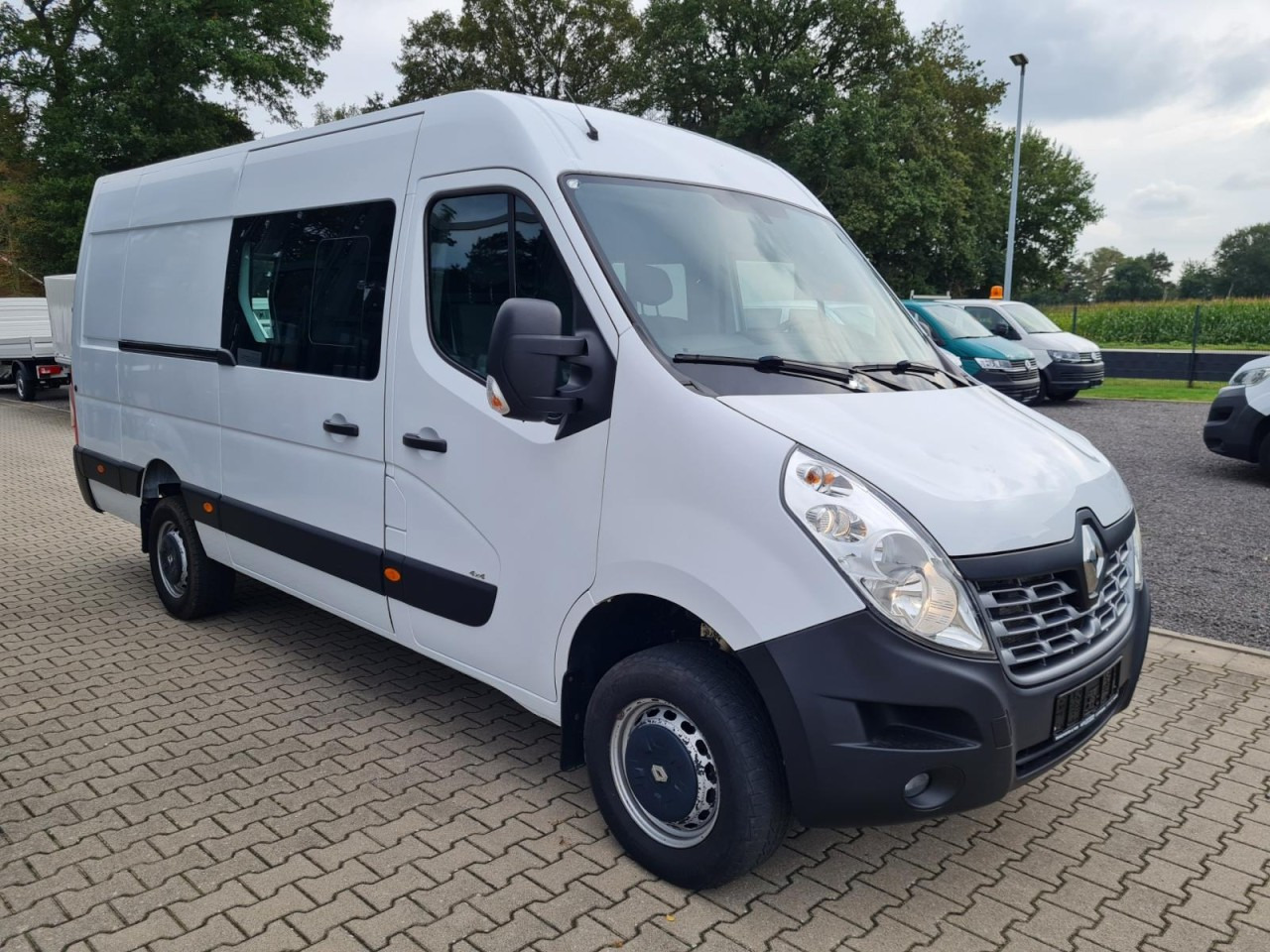 Renault Master 35 Kasten LR Doka 6-Sitze 4x4 Allrad AHK KLIMA PDC - Panelvan, Çift kabin kamyonet: fotoğraf 3 Renault Master 35 Kasten LR Doka 6-Sitze 4x4 Allrad AHK KLIMA PDC - Panelvan, Çift kabin kamyonet: fotoğraf 3