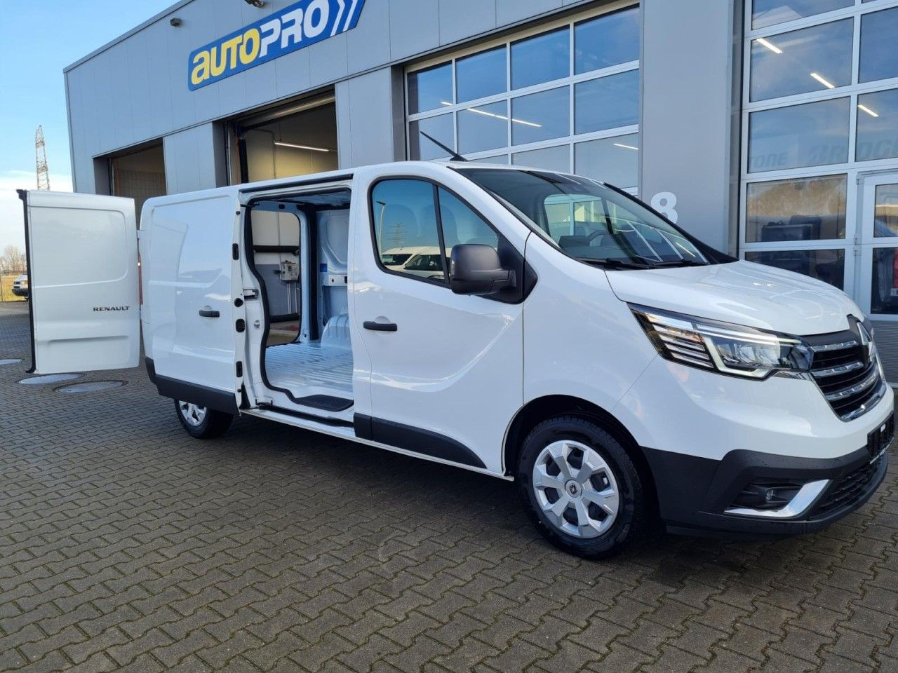 Küçük panelvan Renault Trafic Kasten L2 Advance AHK KLIMA LED PDC TEMPO: fotoğraf 17