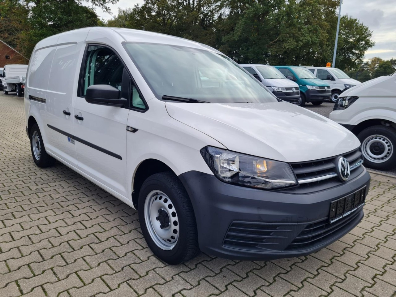 Volkswagen Caddy Kühlkasten Maxi TDI AG Stand-/Fahrkühlung - Frigorifik kamyonet: fotoğraf 3 Volkswagen Caddy Kühlkasten Maxi TDI AG Stand-/Fahrkühlung - Frigorifik kamyonet: fotoğraf 3