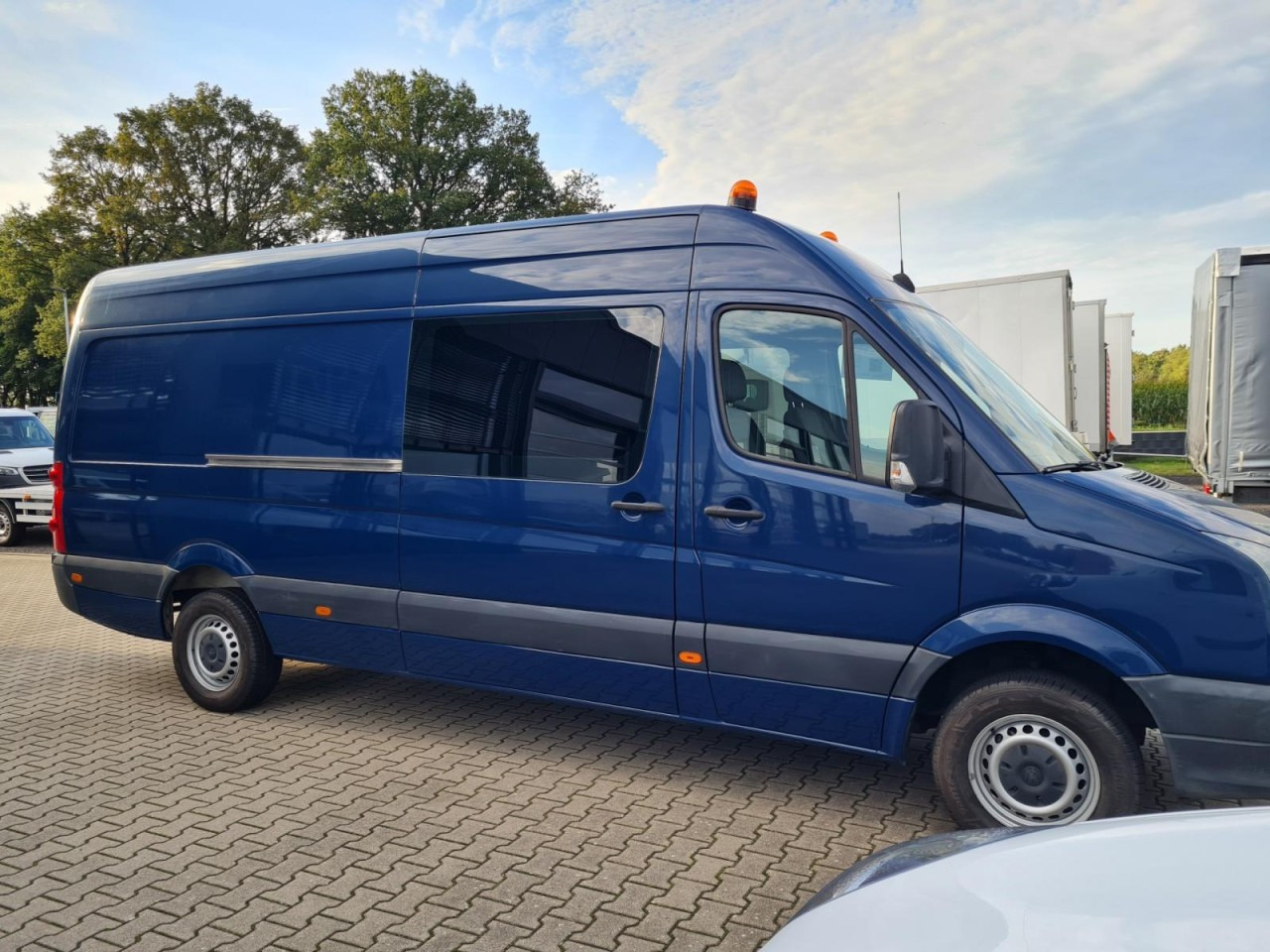 Volkswagen Crafter 35 Kasten Doka 5 Sitze AHK 3.5to REGALSYSTEM - Panelvan, Çift kabin kamyonet: fotoğraf 3 Volkswagen Crafter 35 Kasten Doka 5 Sitze AHK 3.5to REGALSYSTEM - Panelvan, Çift kabin kamyonet: fotoğraf 3