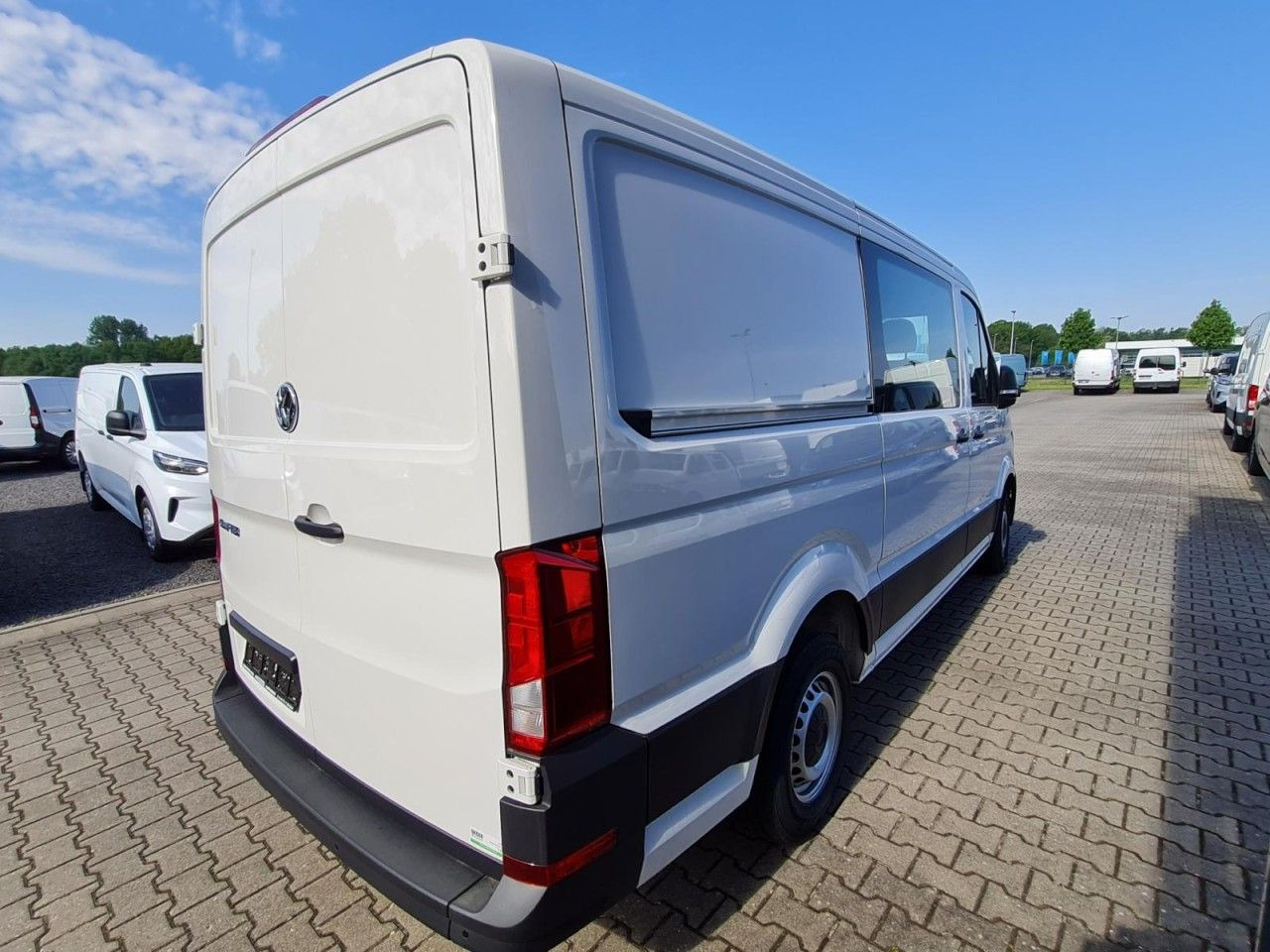 Volkswagen Crafter 35 Kasten Plus Doka Mixto PDC NAVI/APP - Panelvan, Çift kabin kamyonet: fotoğraf 4 Volkswagen Crafter 35 Kasten Plus Doka Mixto PDC NAVI/APP - Panelvan, Çift kabin kamyonet: fotoğraf 4