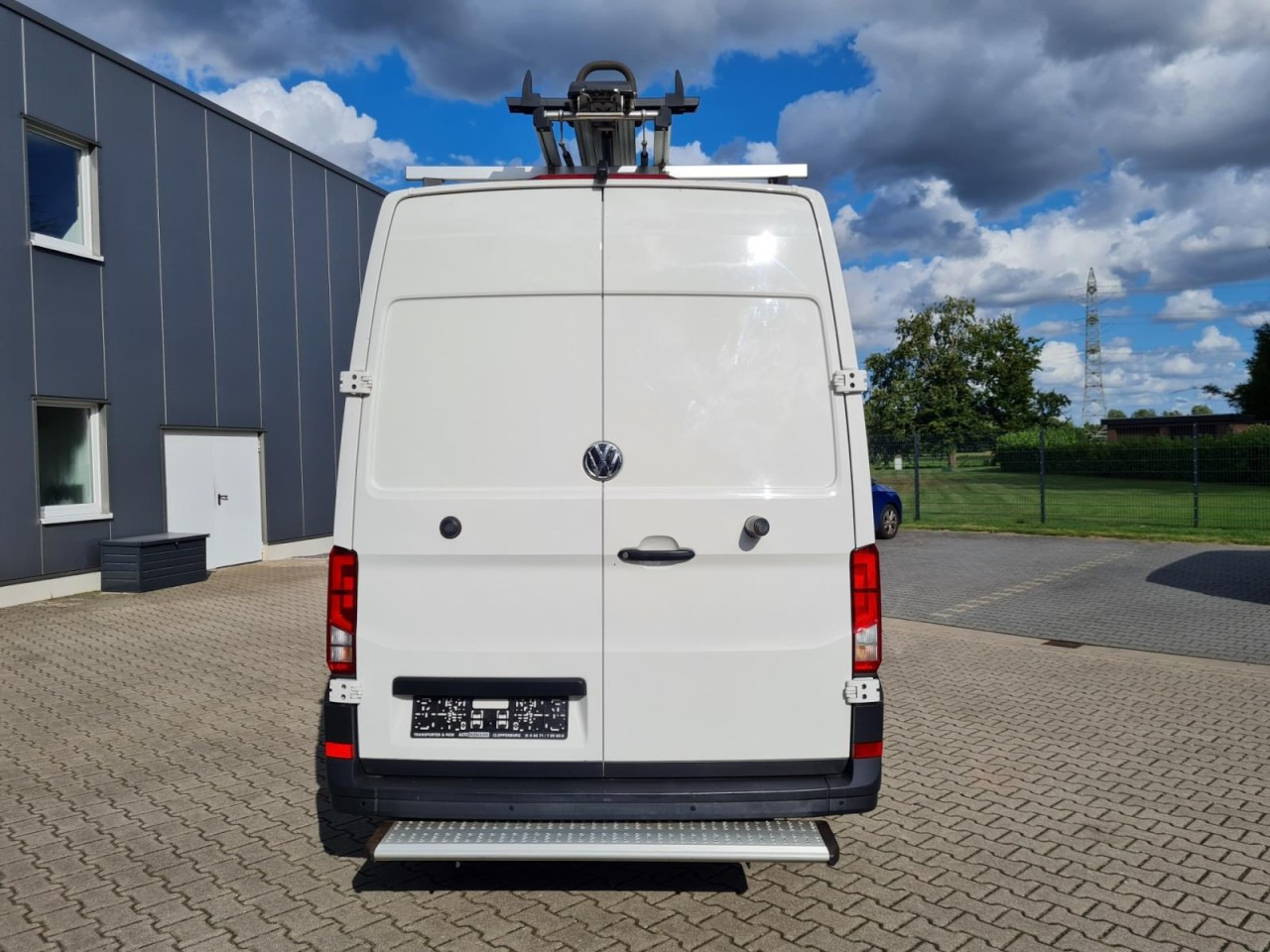 Volkswagen Crafter 35 Kasten TDI MR L3H3 NAVI TOUCH KAMERA - Panelvan: fotoğraf 5 Volkswagen Crafter 35 Kasten TDI MR L3H3 NAVI TOUCH KAMERA - Panelvan: fotoğraf 5