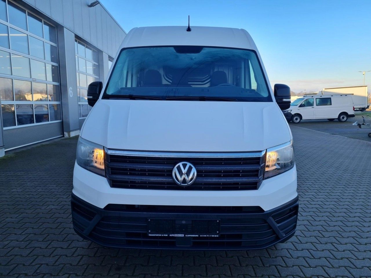 Volkswagen Crafter 35 Kasten lang L4H2 KAMERA NAVI_APP HOLZ - Panelvan: fotoğraf 2 Volkswagen Crafter 35 Kasten lang L4H2 KAMERA NAVI_APP HOLZ - Panelvan: fotoğraf 2