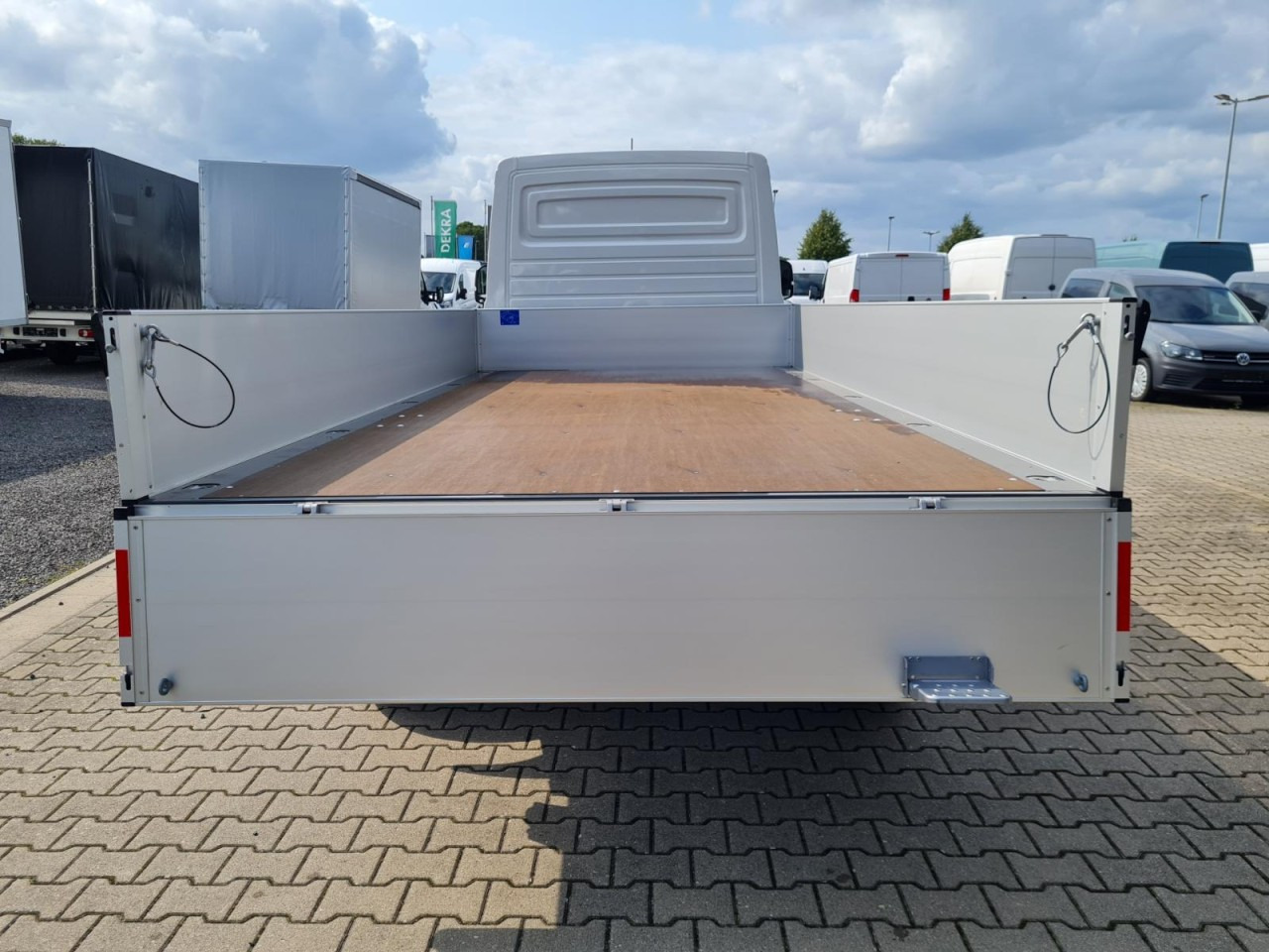 Volkswagen Crafter 35 Pritsche TDi L4 lang KLIMA TEMPOMAT - Açık kasa kamyonet: fotoğraf 5 Volkswagen Crafter 35 Pritsche TDi L4 lang KLIMA TEMPOMAT - Açık kasa kamyonet: fotoğraf 5