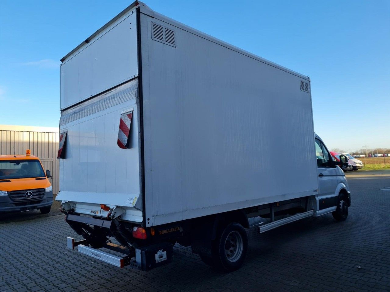 Volkswagen Crafter 50 Koffer hoch 2.0 TDI LBW KLIMA KAMERA - Kapalı kasa kamyonet: fotoğraf 4 Volkswagen Crafter 50 Koffer hoch 2.0 TDI LBW KLIMA KAMERA - Kapalı kasa kamyonet: fotoğraf 4