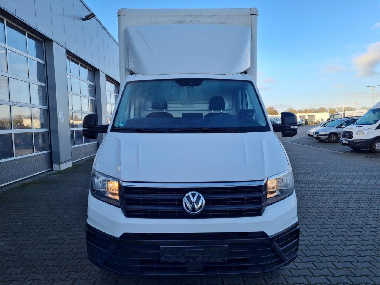 Volkswagen Crafter 50 Koffer hoch 2.0 TDI LBW KLIMA KAMERA - Kapalı kasa kamyonet: fotoğraf 2 Volkswagen Crafter 50 Koffer hoch 2.0 TDI LBW KLIMA KAMERA - Kapalı kasa kamyonet: fotoğraf 2