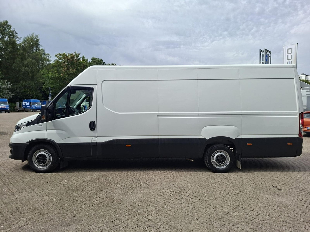 Iveco Daily 35S16V Klima 4100 115 kW (156 PS), Auto... - Panelvan: fotoğraf 2 Iveco Daily 35S16V Klima 4100 115 kW (156 PS), Auto... - Panelvan: fotoğraf 2