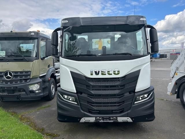 Iveco X-WAY AD280X46Y/PS ON Palfinger PH T20 SLD5 3... - Kancalı yükleyici kamyon: fotoğraf 2 Iveco X-WAY AD280X46Y/PS ON Palfinger PH T20 SLD5 3... - Kancalı yükleyici kamyon: fotoğraf 2