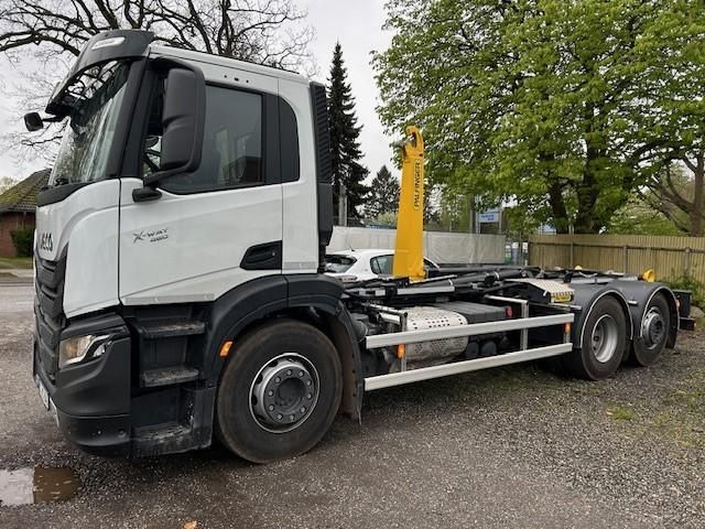 Iveco X-WAY AD280X46Y/PS ON Palfinger PH T20 SLD5 - Damperli kamyon: fotoğraf 4 Iveco X-WAY AD280X46Y/PS ON Palfinger PH T20 SLD5 - Damperli kamyon: fotoğraf 4