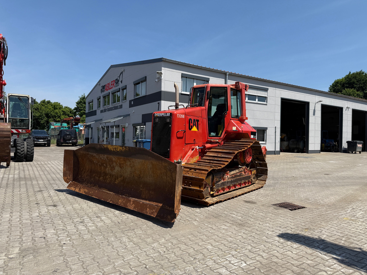 CATERPILLAR D5N FTC LGP Raupe mit 6-Wege + Heckaufreißer - Buldozer: fotoğraf 2 CATERPILLAR D5N FTC LGP Raupe mit 6-Wege + Heckaufreißer - Buldozer: fotoğraf 2