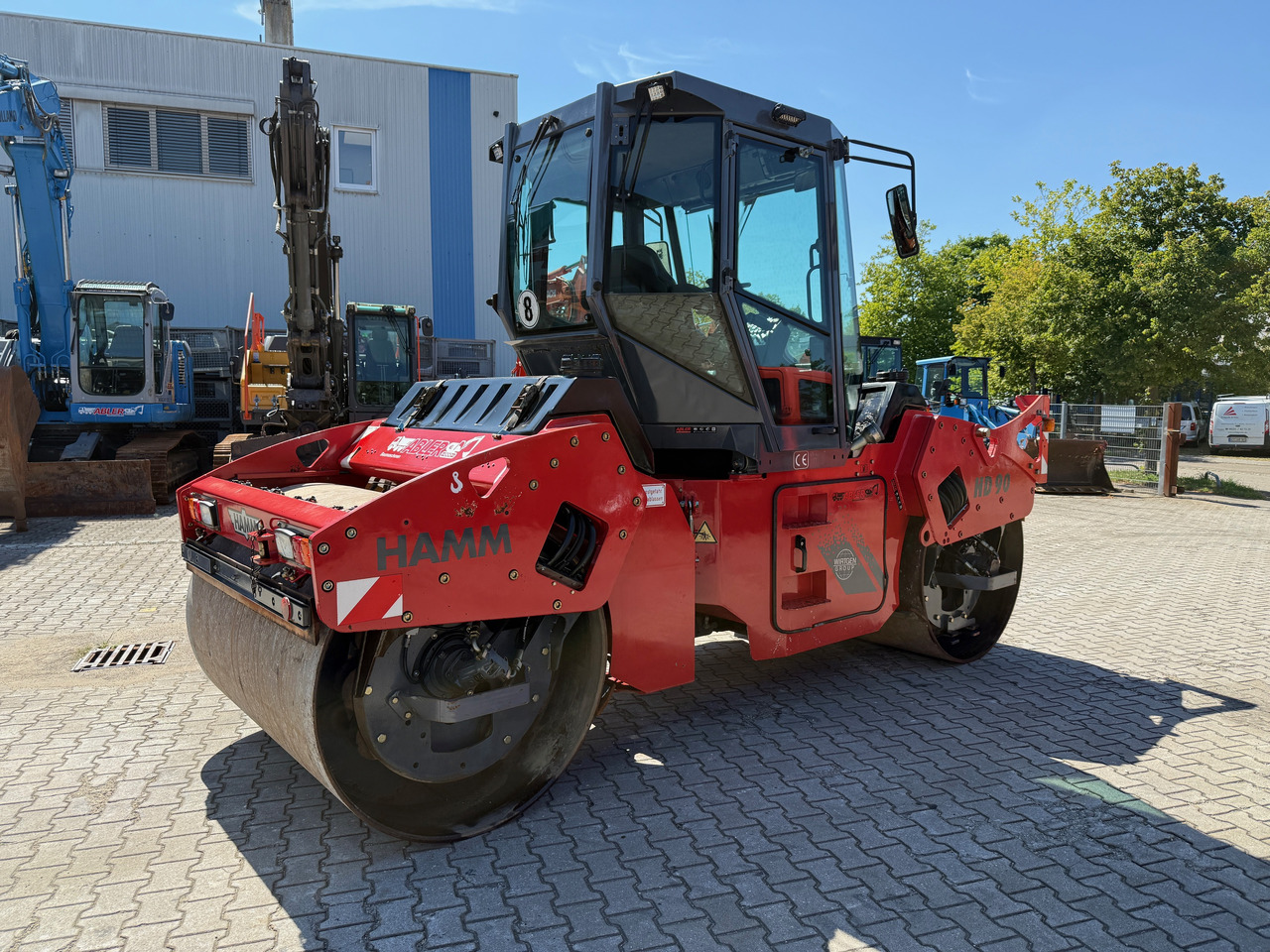 Hamm HD090V Tandemwalze knickgelenkt - Yol silindiri: fotoğraf 4 Hamm HD090V Tandemwalze knickgelenkt - Yol silindiri: fotoğraf 4