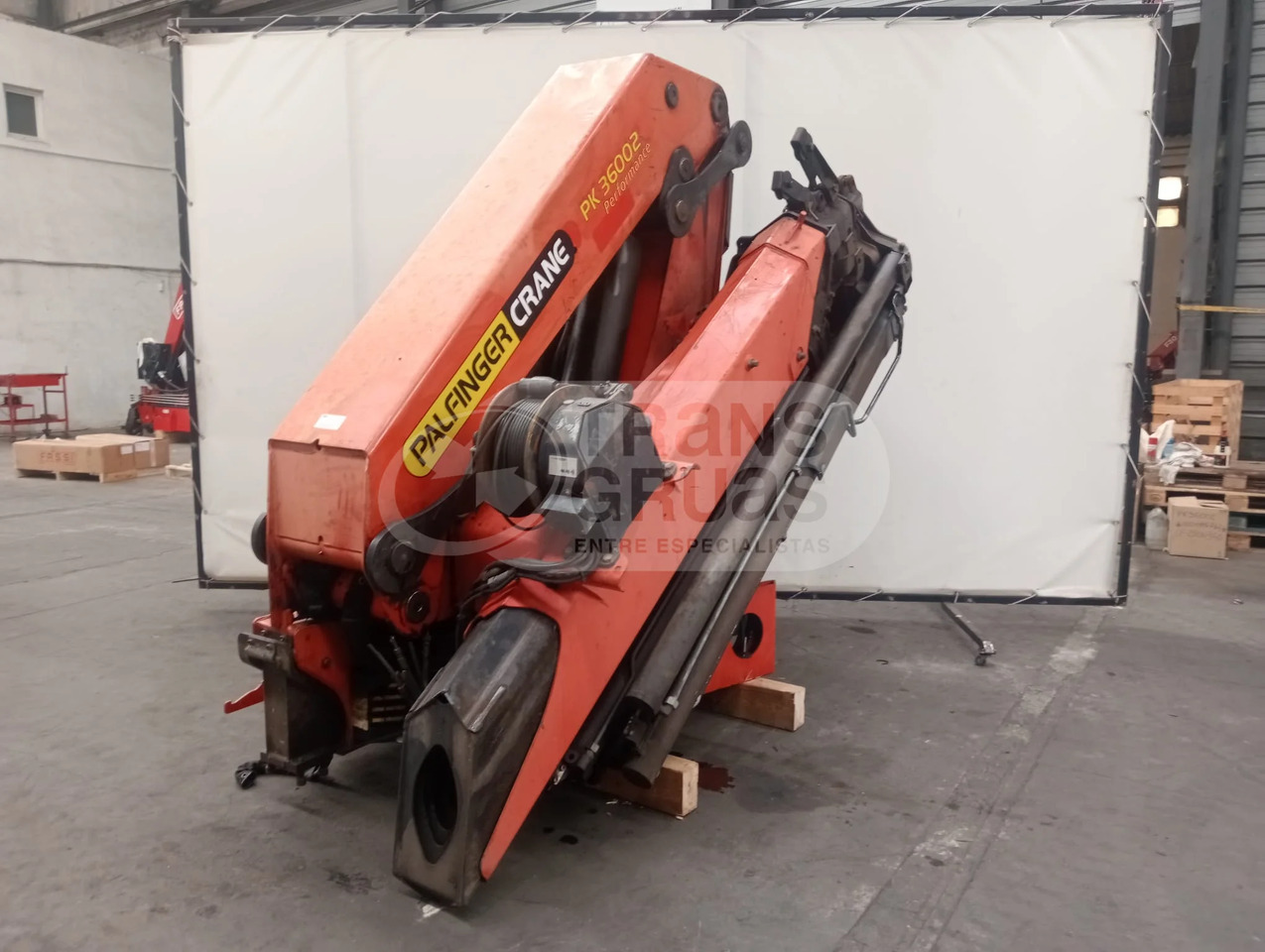 Grúa hidráulica Palfinger PK 36002 - Araç üstü vinç: fotoğraf 1 Grúa hidráulica Palfinger PK 36002 - Araç üstü vinç: fotoğraf 1
