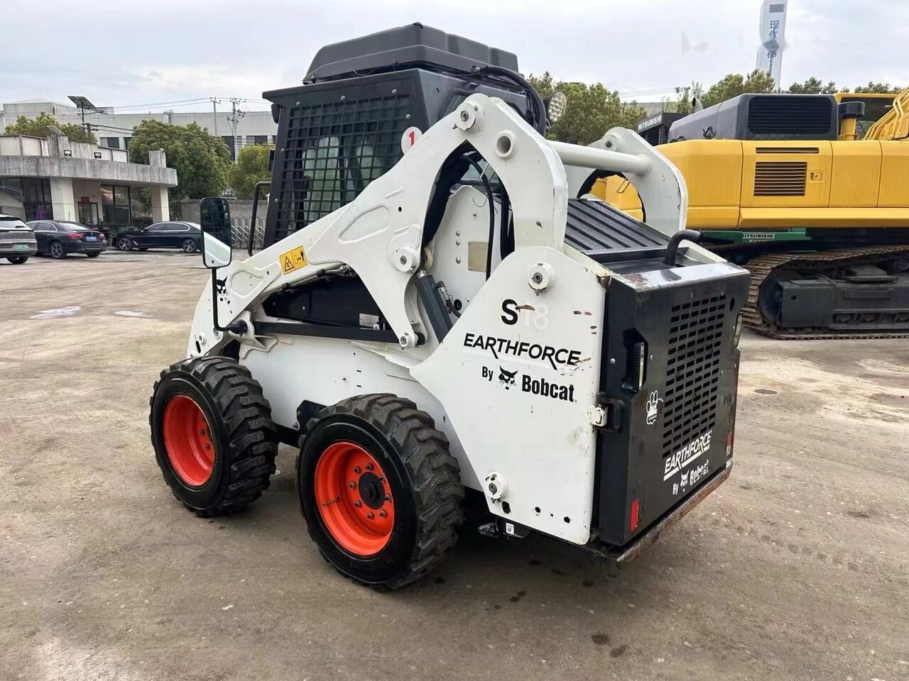 Bobcat S18 - Mini yükleyici: fotoğraf 3 Bobcat S18 - Mini yükleyici: fotoğraf 3