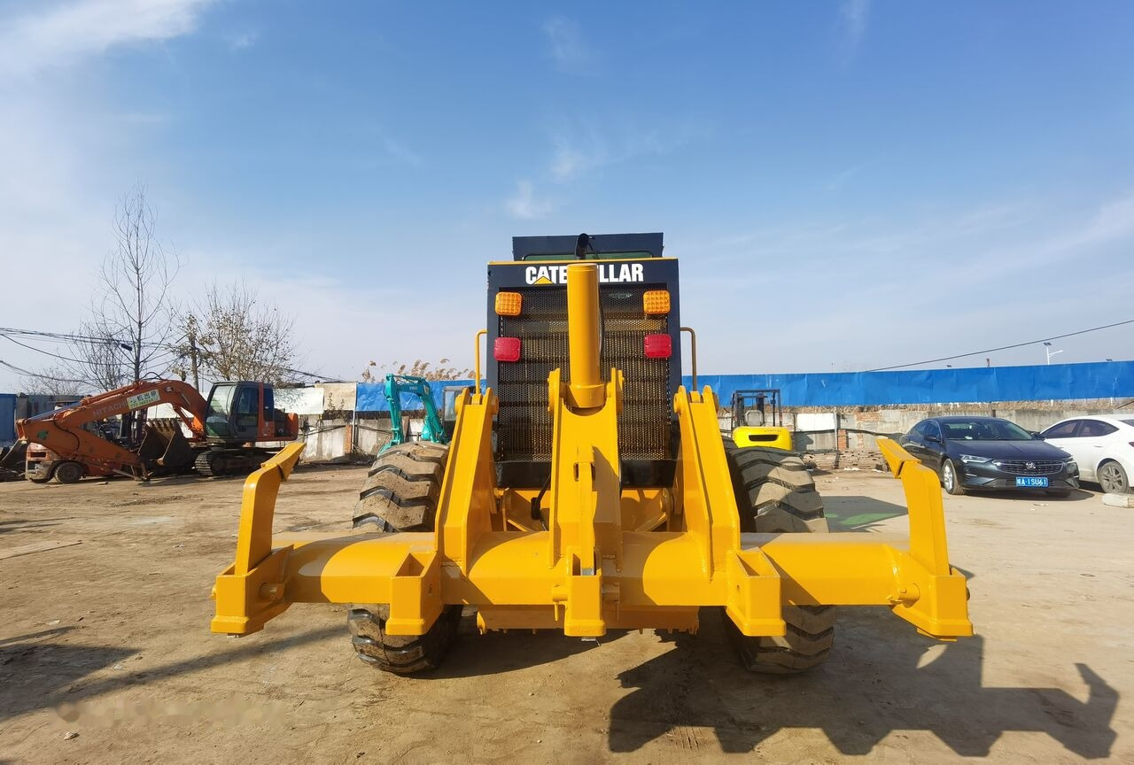 Caterpillar 140H - Greyder: fotoğraf 4 Caterpillar 140H - Greyder: fotoğraf 4