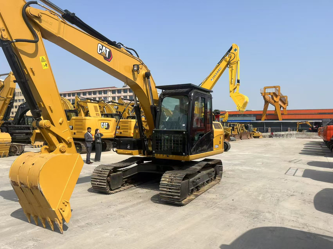 Caterpillar 313D2 - Paletli ekskavatör: fotoğraf 1 Caterpillar 313D2 - Paletli ekskavatör: fotoğraf 1