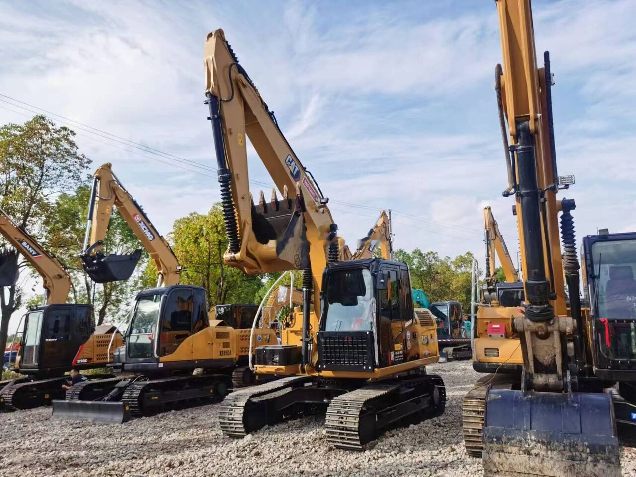 Caterpillar 313D2GC - Paletli ekskavatör: fotoğraf 1 Caterpillar 313D2GC - Paletli ekskavatör: fotoğraf 1