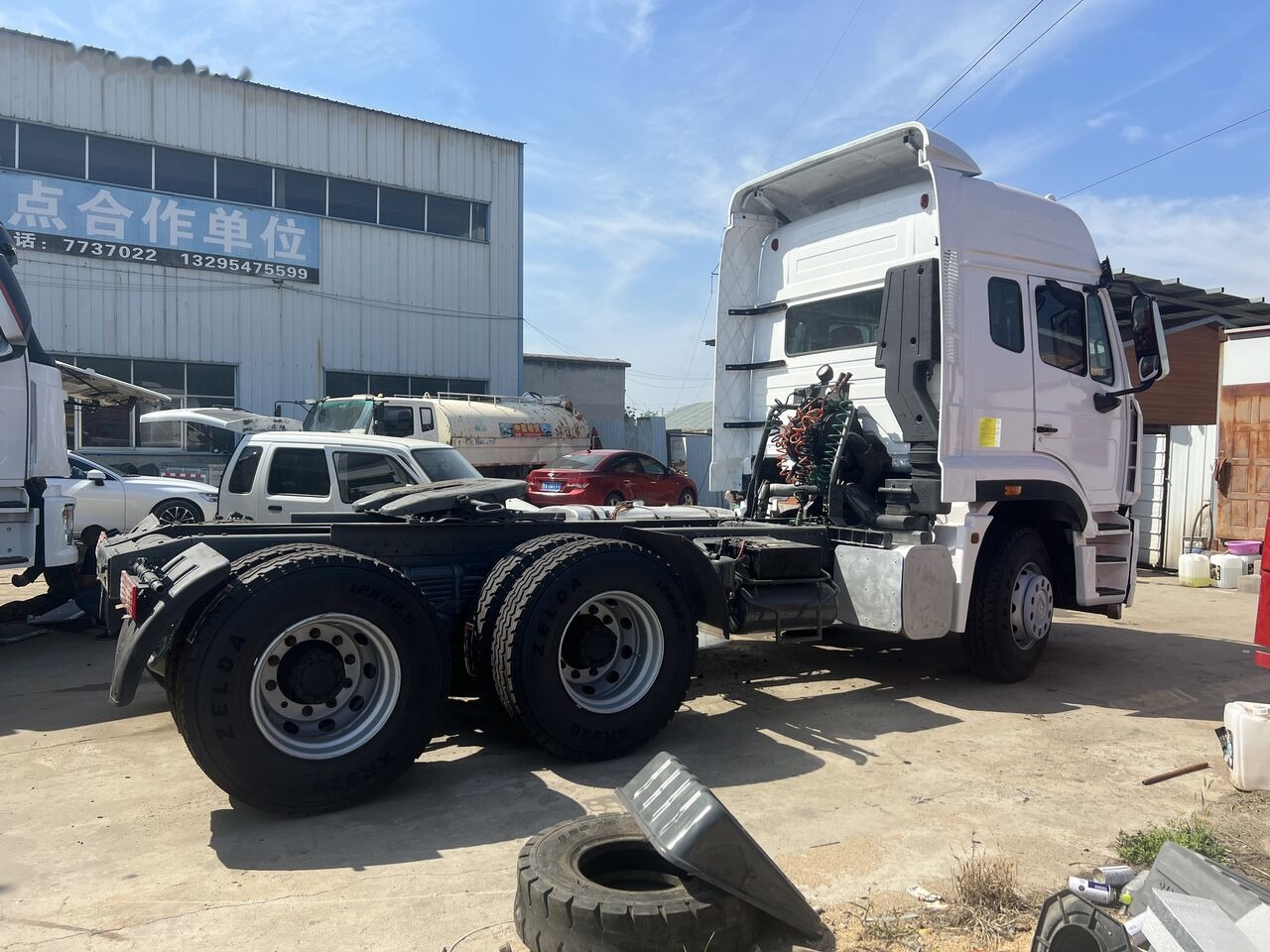 Howo 6x4 - Çekici: fotoğraf 4 Howo 6x4 - Çekici: fotoğraf 4
