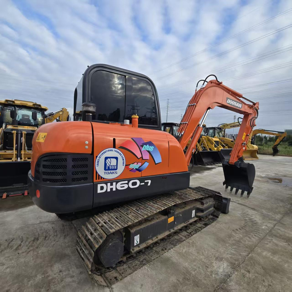 DOOSAN DH60 - Mini ekskavatör: fotoğraf 2 DOOSAN DH60 - Mini ekskavatör: fotoğraf 2