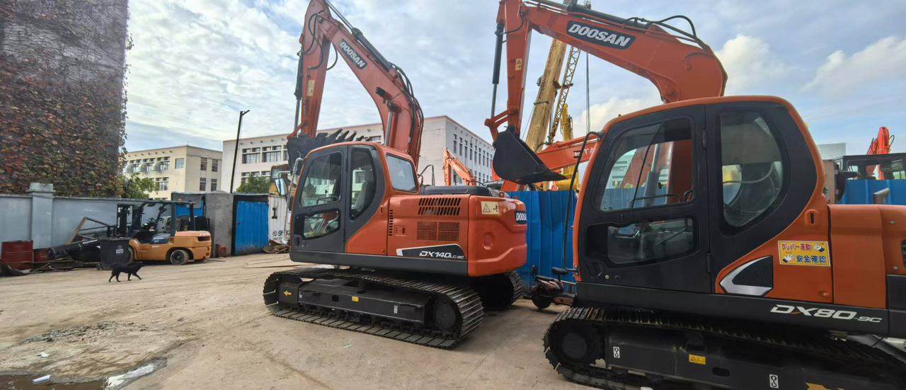 DOOSAN DX140 - Ekskavatör: fotoğraf 4 DOOSAN DX140 - Ekskavatör: fotoğraf 4