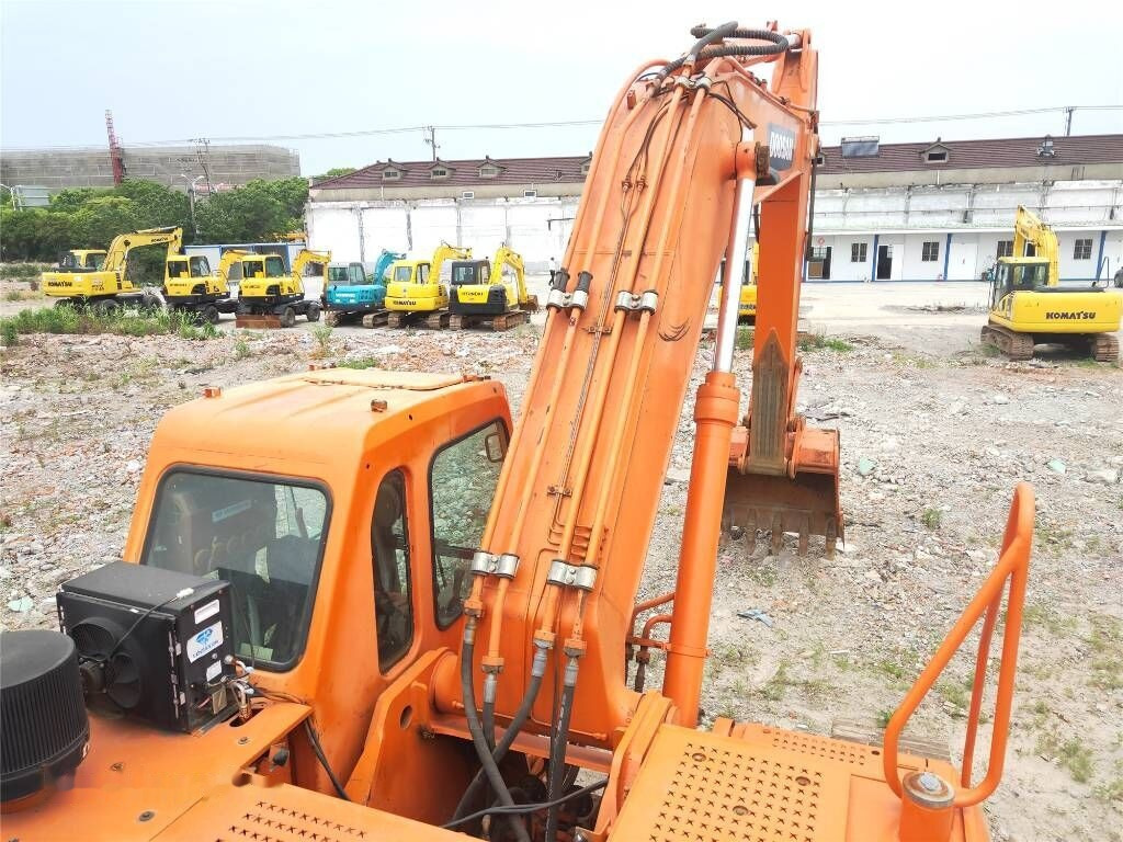Doosan DH 300 LC-7 - Paletli ekskavatör: fotoğraf 2 Doosan DH 300 LC-7 - Paletli ekskavatör: fotoğraf 2
