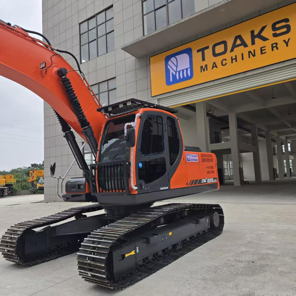 Doosan DX225 - Ekskavatör: fotoğraf 3 Doosan DX225 - Ekskavatör: fotoğraf 3