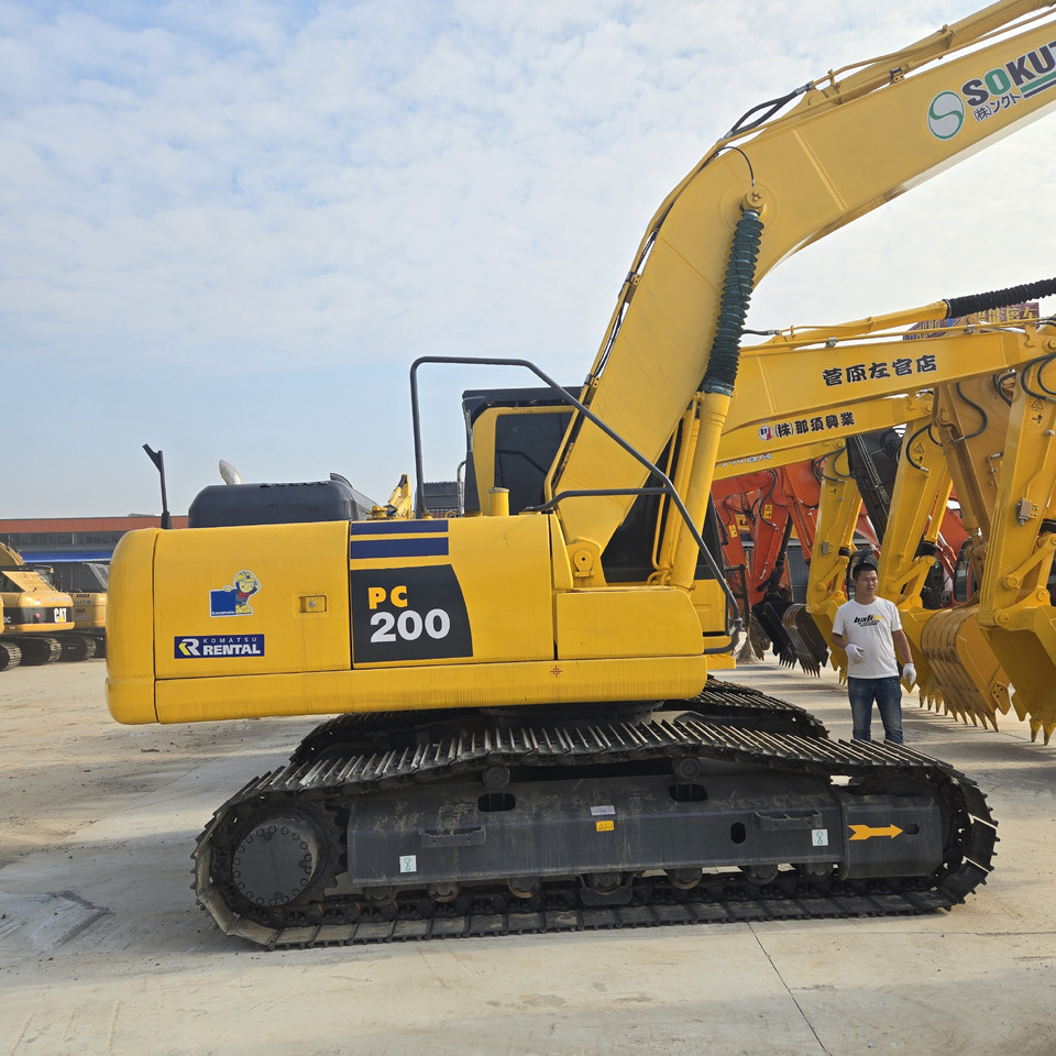 KOMATSU PC200-8 - Ekskavatör: fotoğraf 5 KOMATSU PC200-8 - Ekskavatör: fotoğraf 5