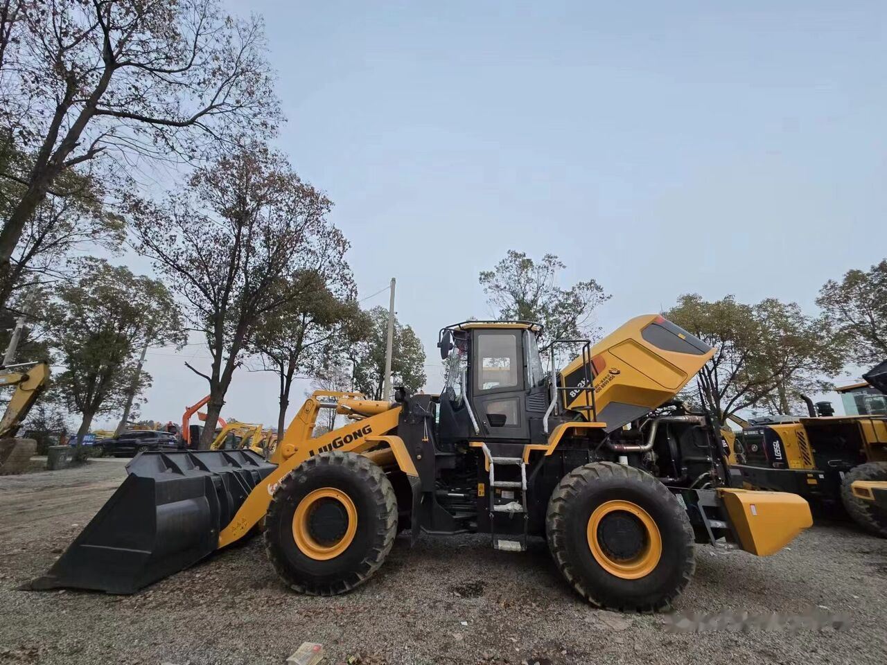 LiuGong CLG862H - Tekerlekli yükleyici: fotoğraf 3 LiuGong CLG862H - Tekerlekli yükleyici: fotoğraf 3