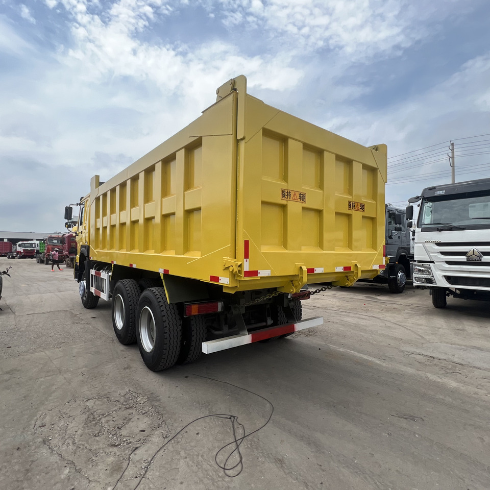 Sinotruk HOWO 371 - Mini damperli kamyon: fotoğraf 2 Sinotruk HOWO 371 - Mini damperli kamyon: fotoğraf 2