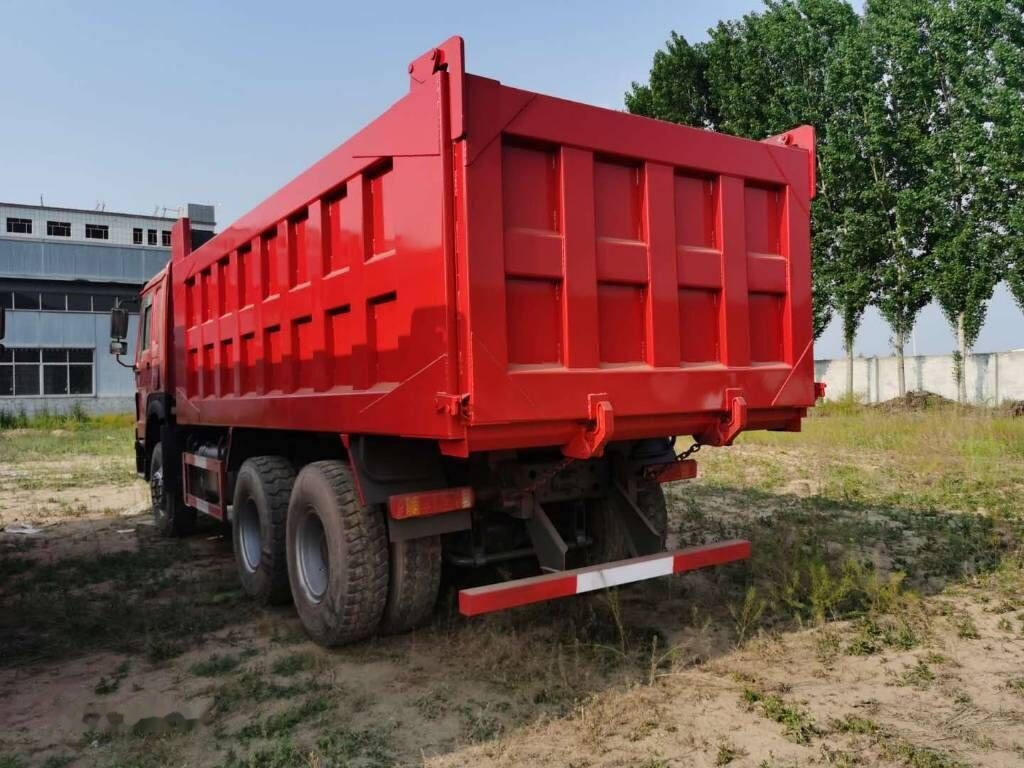 Sinotruk HOWO 6*4 Dump truck - Damperli kamyon: fotoğraf 2 Sinotruk HOWO 6*4 Dump truck - Damperli kamyon: fotoğraf 2