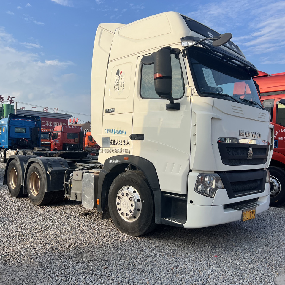 Sinotruk HOWO T7H480 Tractor - Mini damperli kamyon: fotoğraf 5 Sinotruk HOWO T7H480 Tractor - Mini damperli kamyon: fotoğraf 5