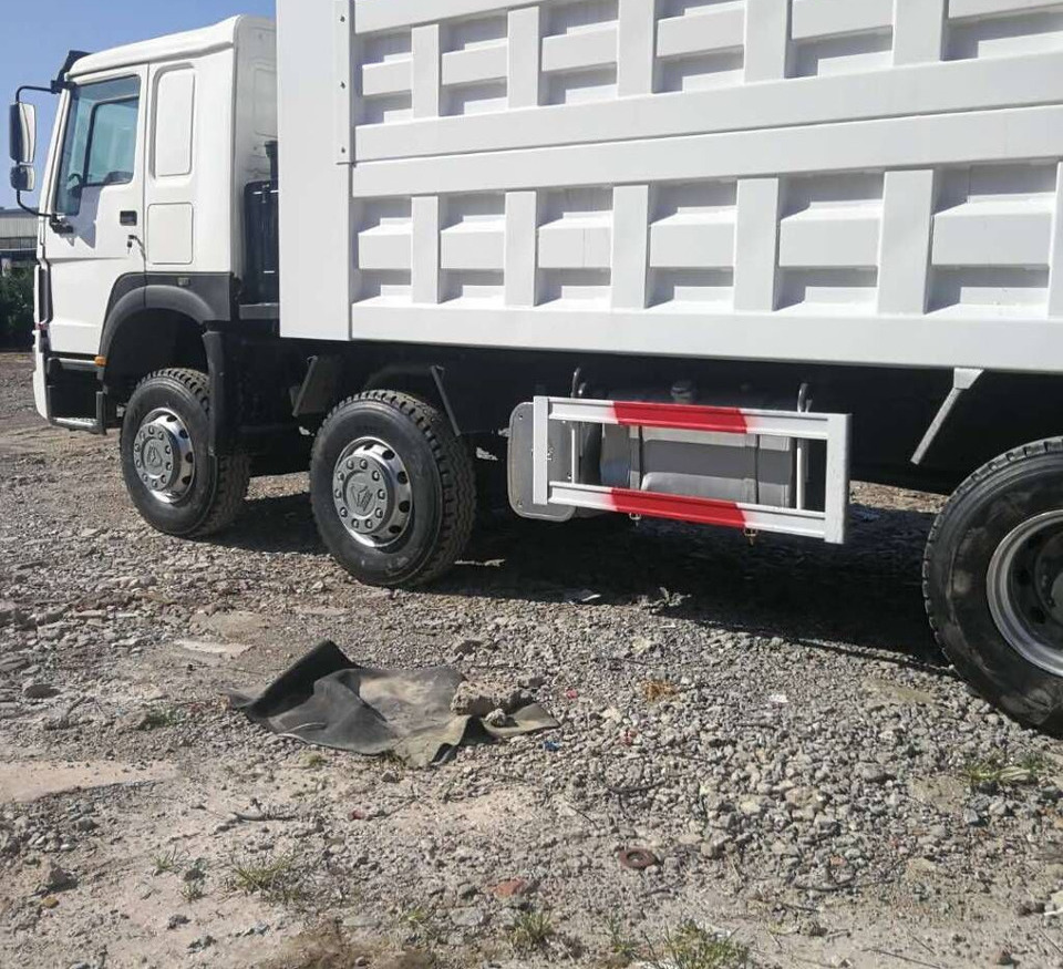 Sinotruk Howo - Damperli kamyon: fotoğraf 4 Sinotruk Howo - Damperli kamyon: fotoğraf 4